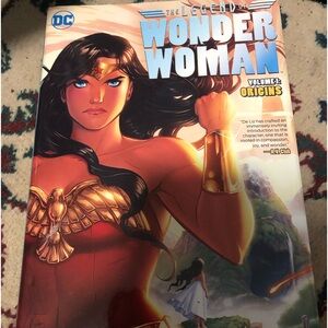The Legend of Wonder Woman Volume 1